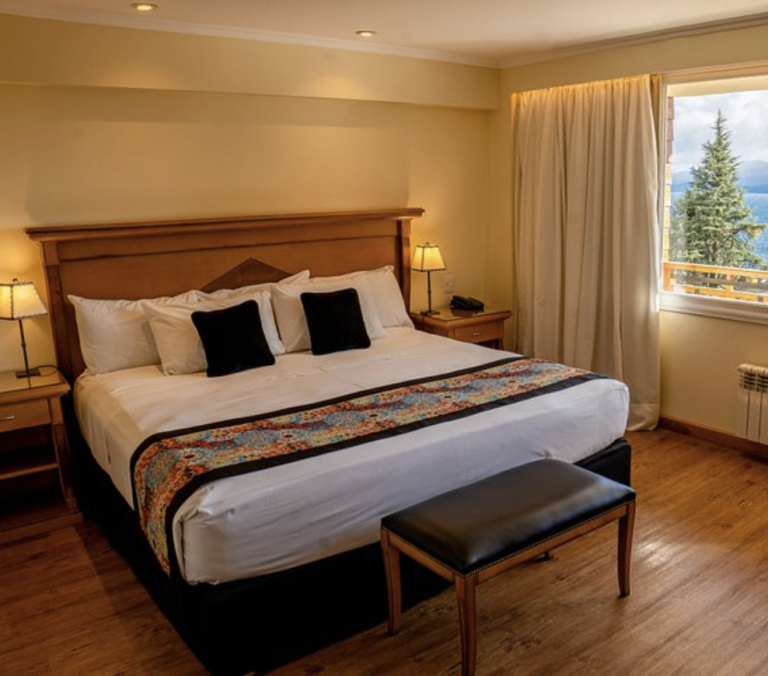 Hotel Bustillo – Superior Accommodation